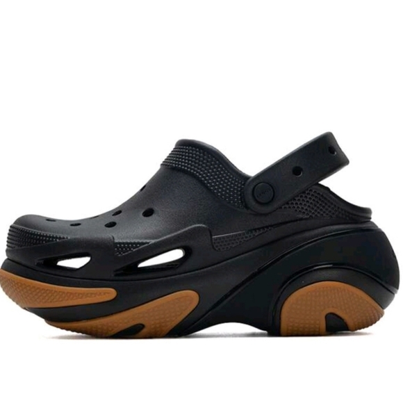 CROCS Shoes - Women's/Men's Bubble Crush Clog Black/Gum Sole
